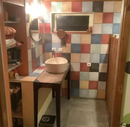 Charmante Maison Atypique En Village Lejlighed Saint-Colombin